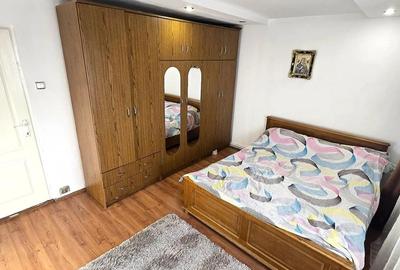 Apartament cu 3 camere decomandat în Micro 17 - 4