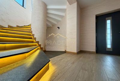 Duplex cu 6 camere cu Canalizare în Central - 37