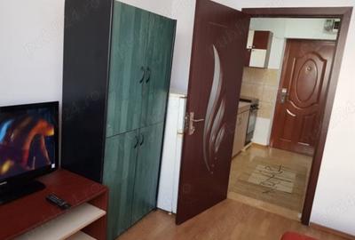 Garsonieră semidecomandată în CET