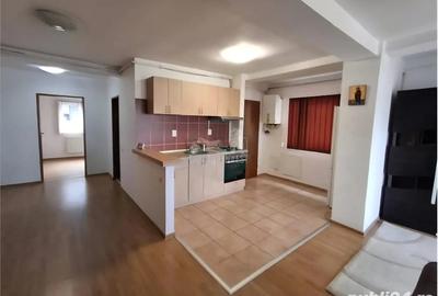 Apartament cu 3 camere decomandat în Ștrand - 5