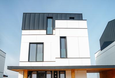 VILA INDIVIDUALA CU PISCINA - CORBEANCA - LANGA PADURE - COMISION 0% - 3