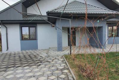 Casa de vanzare Tonea - 2