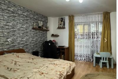 Apartament, 2 camere, semidecomandat, parter inalt - 3