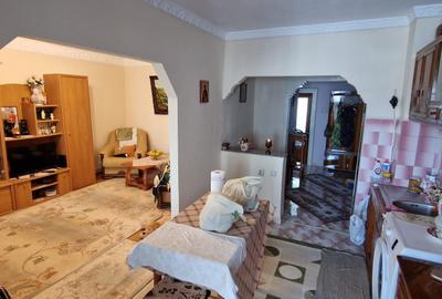 SUPER PRET - 0% COMISION - 3 CAMERE - 2 BĂI - 24