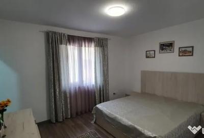 Casă cu 5 camere cu Teren 247 Mp în Mihai Bravu - 16