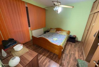Apartament cu 3 camere decomandat, mobilat în Drumul Taberei - 4