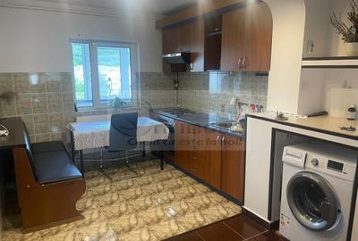 Apartament cu 3 camere decomandat, mobilat în Nicolina - 9