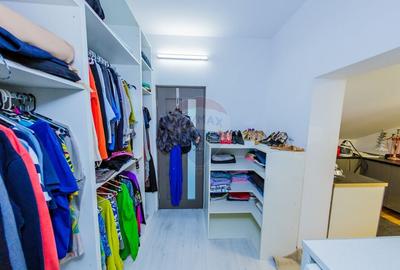 Casă cu 5 camere cu Teren 980 Mp în Bușag - 12