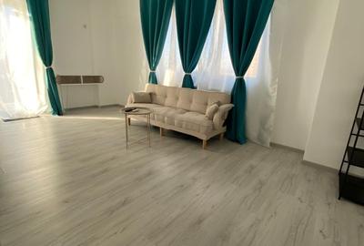 Apartament cu 2 camere decomandat, mobilat în Metalurgiei