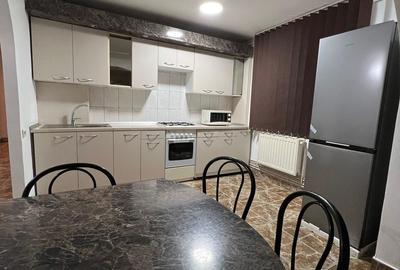 Apartament cu 3 camere decomandat în Petru Rareș - 3