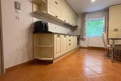 Apartament 3 camere Lipovei decomandat amenajat centrala proprie - 3