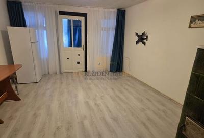 Casă de vânzare Str. 11 Iunie – lângă Parcul Carol,  Comision 0% - 4