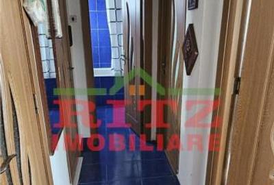 Apartament cu 3 camere decomandat în Central - 8