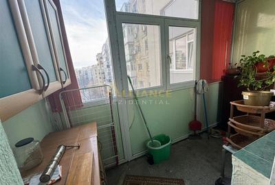 Apartament cu 3 camere decomandat în Tineretului - 14