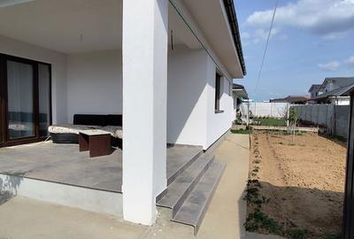 Casă cu 2 camere cu Teren 440 Mp în Nufărul - 6