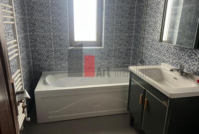 Casă individuală cu 3 camere cu Canalizare în Sitaru - 10