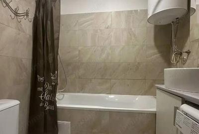 Garsoniera in zona Piata Romana - 1