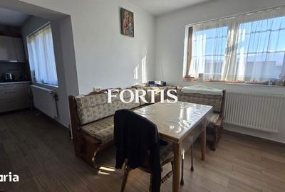 Casă cu 4 camere cu Teren 1000 Mp în Mândra - 5