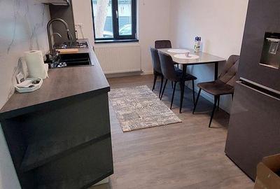 Casă cu 3 camere în Central - 1