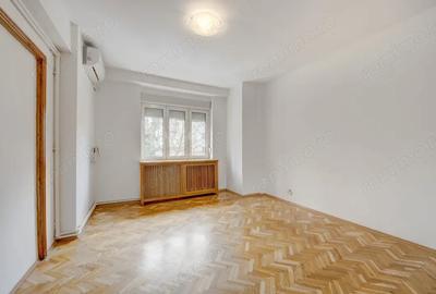 Apartament cu 5 camere decomandat în Primăverii - 2
