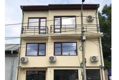 Unirii Budapesta vila 6 camere - 2