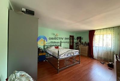 Casa de vanzare / 3 nivele / Piatra Neamt - 12