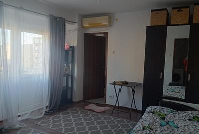 Garsonieră semidecomandată în Brâncoveanu