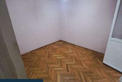 Apartament 3 camere, Resita, Aleea Macilor - 9