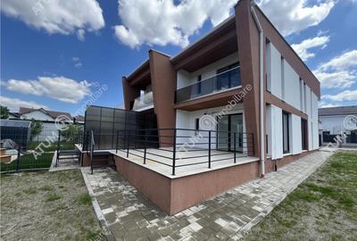 Casa intabulata cu 4 camere 3 bai si teren de 301 mp zona Ar - 2