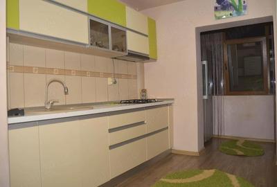 Apartament cu 2 camere decomandat în George Enescu - 2