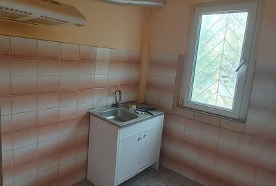 2 camere Aviatie, etaj 4, liber, 31000 Euro - 2