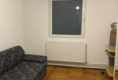 Apartament cu 3 camere semidecomandat, mobilat în Favorit - 8