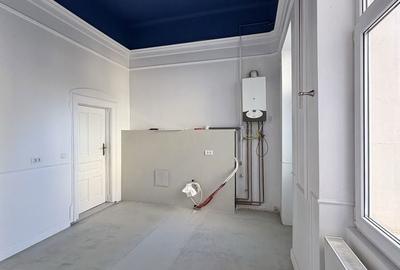 Apartament cu 4 camere în Central
