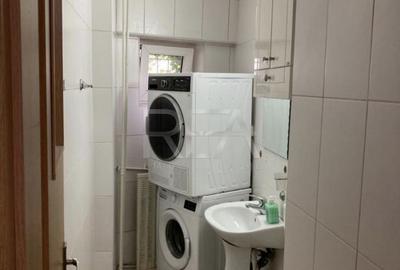 Apartament cu 3 camere semidecomandat, mobilat în 13 Septembrie - 4