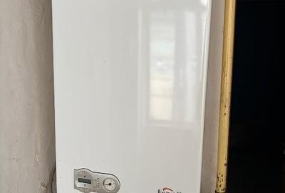 Casă 2 camere Bucur obor - Făinări ( curte comună ) - 5