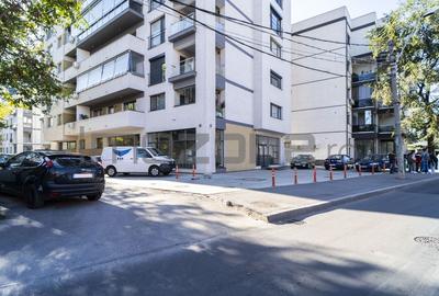 Cauti un Spatiu Comercial?  70 mp, Bld. Uverturii,  Stradal, Trafic Intens - 12