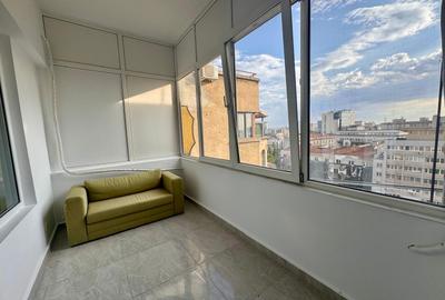 Apartament de închiriat — 3 camere, ultracentral, Bulevardul Nicolae Bălcescu - 9