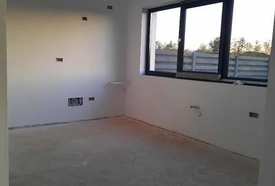 In Gulia case separate model DUPLEX 4 camere 3 bai  P+1+pod incalzire pardoseala - 9