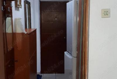 Garsoniera de inchiriat Ostroveni - 1