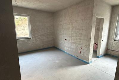 Casă cu 4 camere în Central - 3