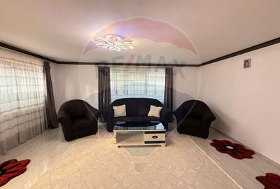 Casă cu 3 camere cu Teren 587 Mp în Glina - 3