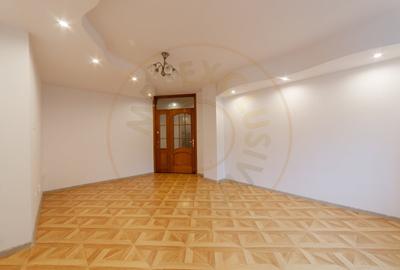 Apartament 5 camere parter zona Rolast-Jumbo - 1