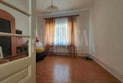 Casa 3 camere de vanzare in Decebal-Dacia Oradea, Oradea - 5