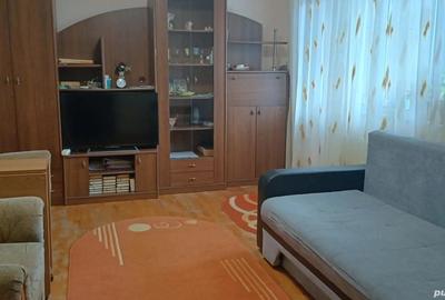 Apartament Trivale 2 camere Complex 1 decomandat confort 1 etaj 3 din 4 - 9