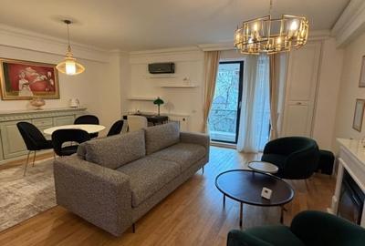 Apartament cu 2 camere decomandat, mobilat în Calea Victoriei
