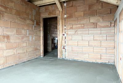 Casă cu 5 camere cu Teren 360 Mp în Giarmata - 3