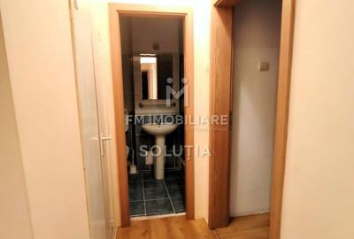 Apartament cu 5 camere decomandat în Traian - 13