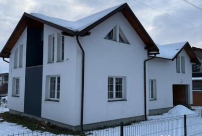 Casă cu 5 camere cu Teren 600 Mp în Tăuții-Măgherăuș