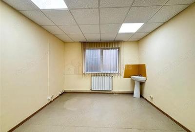 Spațiu comercial, de 148 mp, în Central