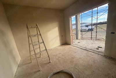 COMISION 0% | Apartamente 2 si 3 Camere | 58 mp | Zona Bucova? - 2